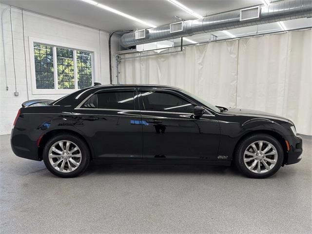 2016 Chrysler 300 (CC-2107792) for sale in Spring City, Pennsylvania