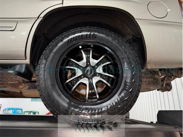 2001 Chevrolet Tahoe (CC-2107804) for sale in Holland , Michigan