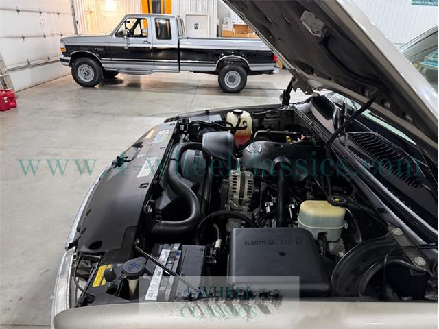 2001 Chevrolet Tahoe (CC-2107804) for sale in Holland , Michigan