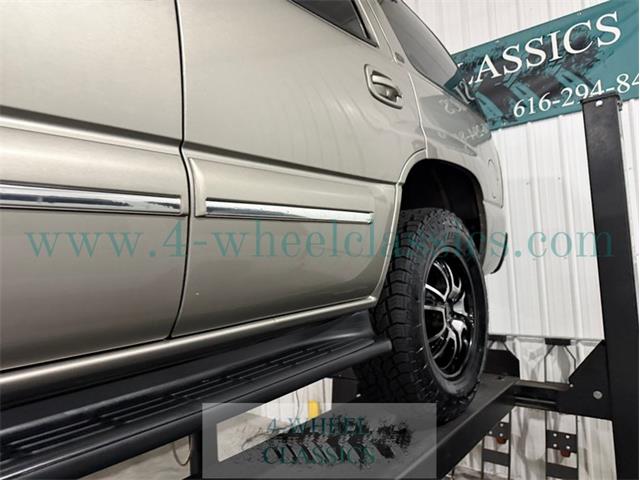 2001 Chevrolet Tahoe (CC-2107804) for sale in Holland , Michigan