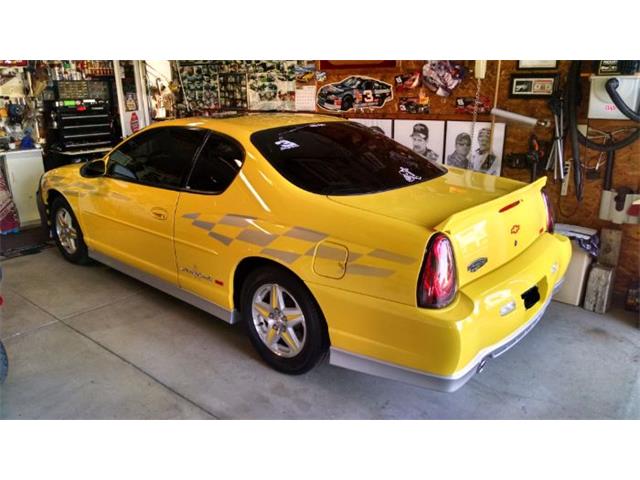 2002 Chevrolet Monte Carlo (CC-2100786) for sale in Cadillac, Michigan