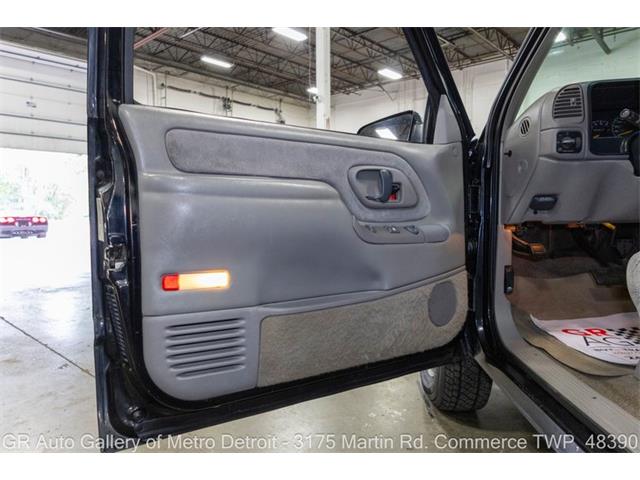 1997 GMC Sierra 1500 (CC-2107896) for sale in Kentwood, Michigan