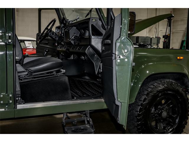 1986 Land Rover Defender 110 (CC-2107921) for sale in Grand Rapids, Michigan