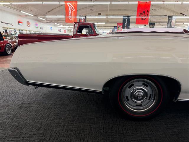 1967 Chevrolet Impala SS (CC-2108029) for sale in Mundelein, Illinois