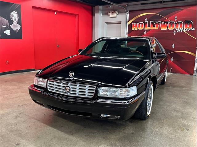 2002 Cadillac Eldorado (CC-2108086) for sale in West Babylon, New York