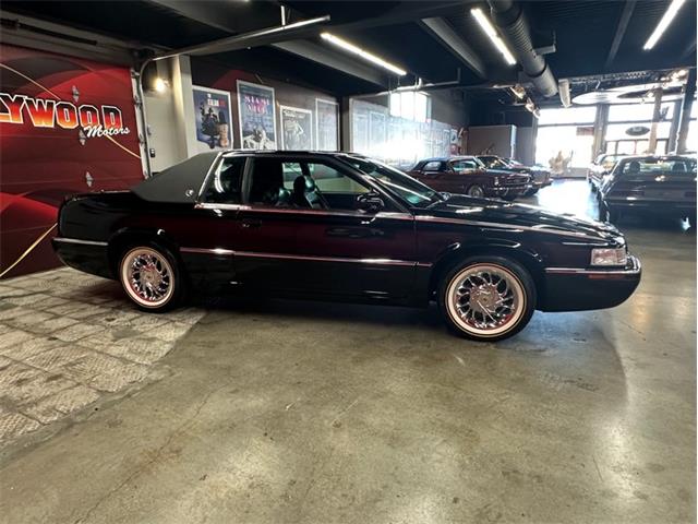 2002 Cadillac Eldorado (CC-2108086) for sale in West Babylon, New York