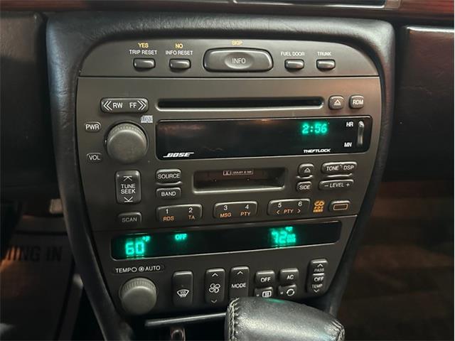 2002 Cadillac Eldorado (CC-2108086) for sale in West Babylon, New York