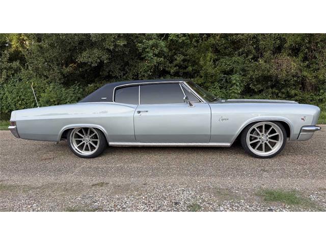 1966 Chevrolet Caprice (CC-2108122) for sale in Biloxi, Mississippi