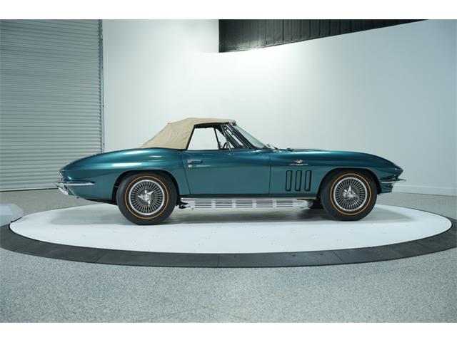 1965 Chevrolet Corvette (CC-2108238) for sale in Madisonville, Texas