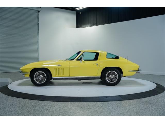 1966 Chevrolet Corvette (CC-2108244) for sale in Madisonville, Texas