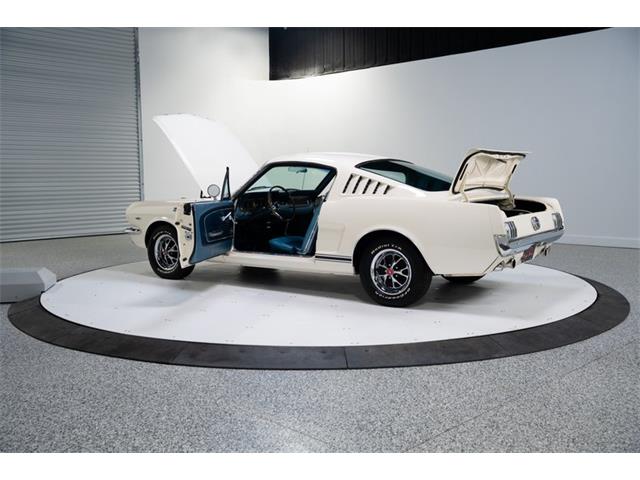 1966 Ford Mustang Fastback (CC-2108260) for sale in Madisonville, Texas