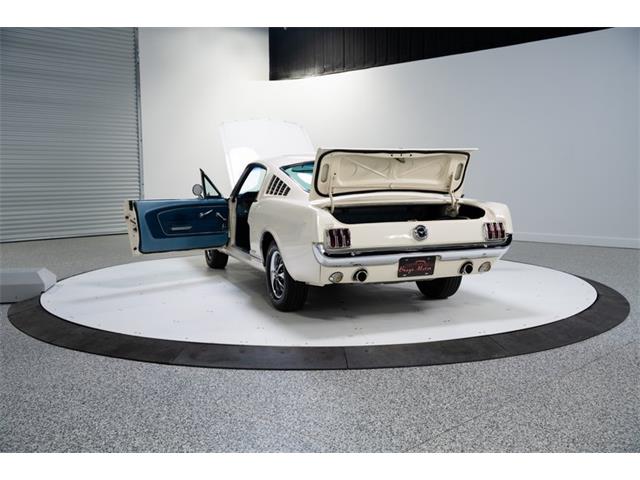 1966 Ford Mustang Fastback (CC-2108260) for sale in Madisonville, Texas