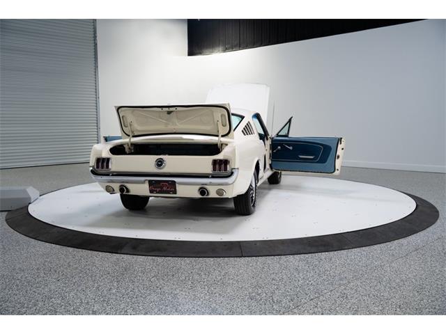 1966 Ford Mustang Fastback (CC-2108260) for sale in Madisonville, Texas