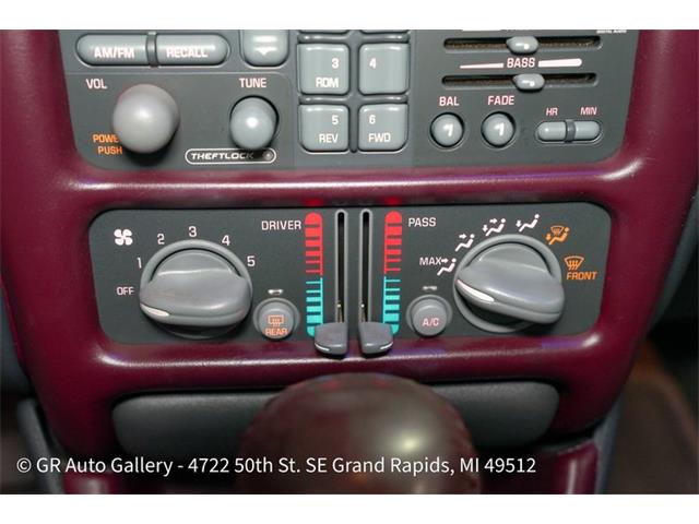 2002 Pontiac Grand Prix (CC-2108300) for sale in Kentwood, Michigan