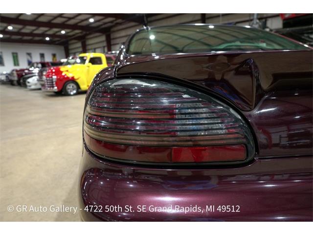 2002 Pontiac Grand Prix (CC-2108300) for sale in Kentwood, Michigan