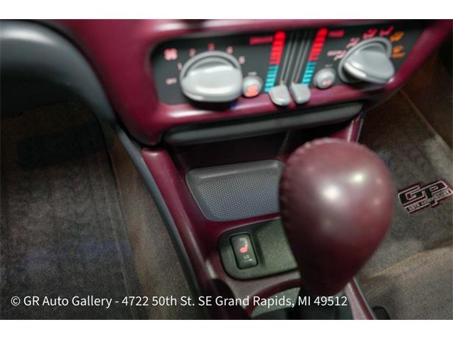 2002 Pontiac Grand Prix (CC-2108300) for sale in Kentwood, Michigan
