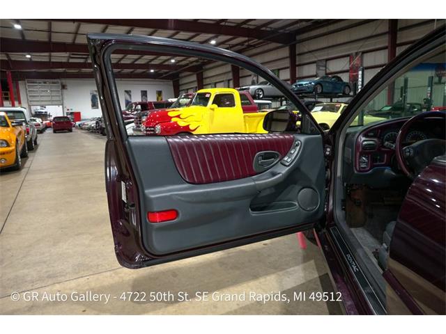 2002 Pontiac Grand Prix (CC-2108300) for sale in Kentwood, Michigan