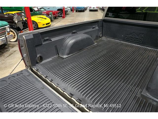 2001 GMC Sierra (CC-2108312) for sale in Kentwood, Michigan