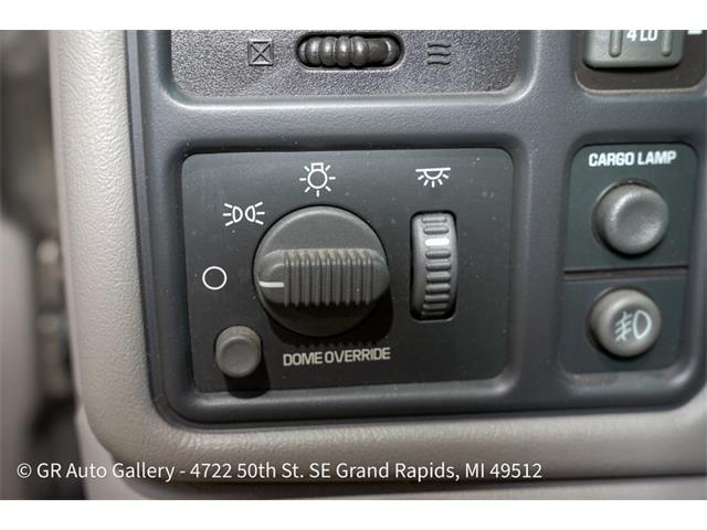 2001 GMC Sierra (CC-2108312) for sale in Kentwood, Michigan