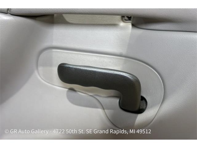 2001 GMC Sierra (CC-2108312) for sale in Kentwood, Michigan