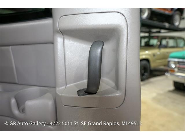 2001 GMC Sierra (CC-2108312) for sale in Kentwood, Michigan
