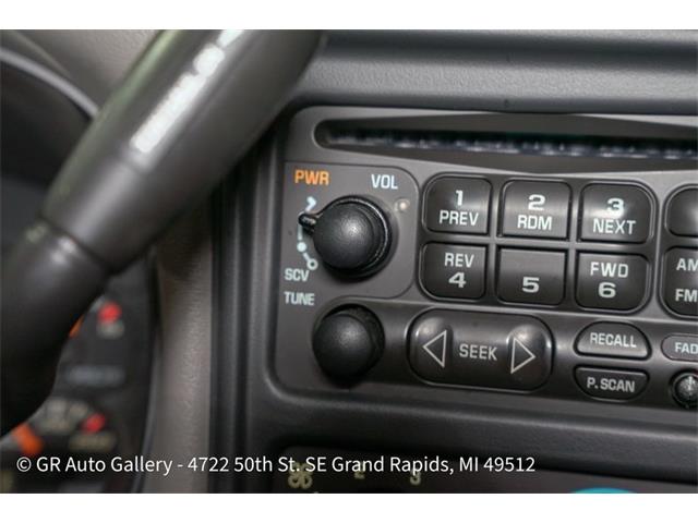 2001 GMC Sierra (CC-2108312) for sale in Kentwood, Michigan
