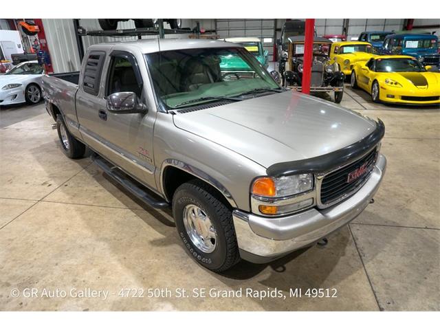 2001 GMC Sierra (CC-2108312) for sale in Kentwood, Michigan