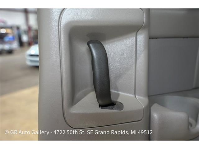 2001 GMC Sierra (CC-2108312) for sale in Kentwood, Michigan