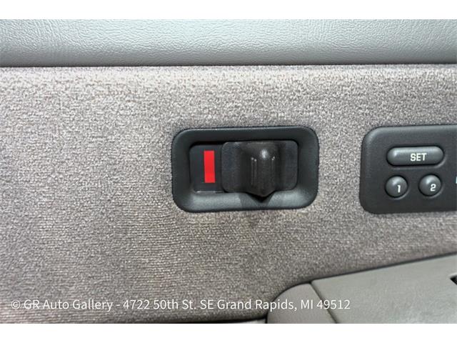 2001 GMC Sierra (CC-2108312) for sale in Kentwood, Michigan