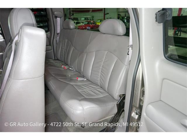 2001 GMC Sierra (CC-2108312) for sale in Kentwood, Michigan