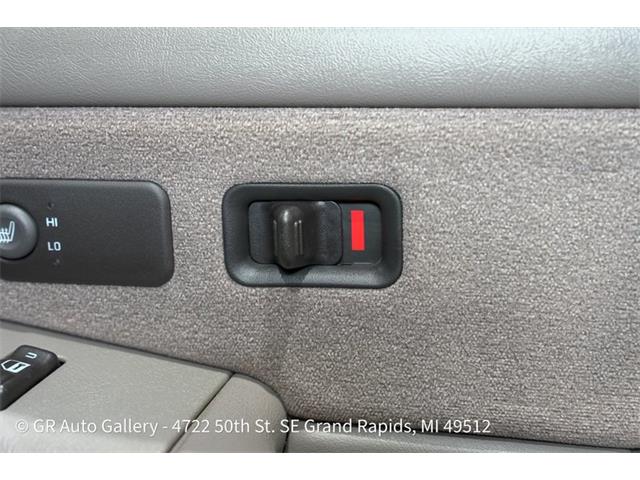 2001 GMC Sierra (CC-2108312) for sale in Kentwood, Michigan