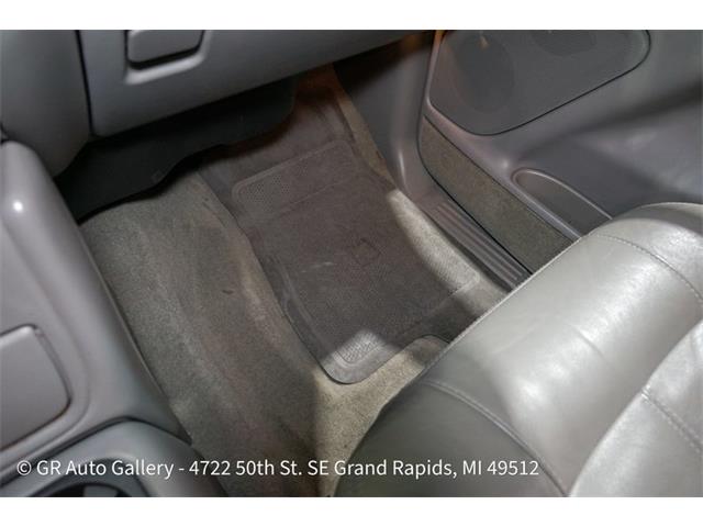 2001 GMC Sierra (CC-2108312) for sale in Kentwood, Michigan