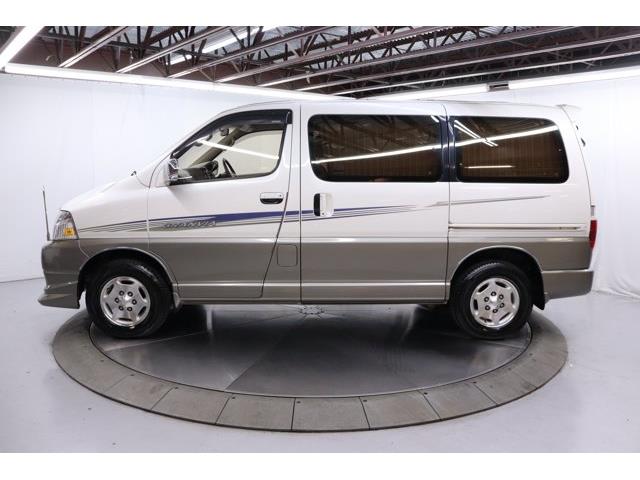 1999 Toyota Granvia (CC-2108330) for sale in Christiansburg, Virginia