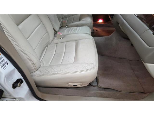 2001 Lincoln Town Car (CC-2108354) for sale in Mankato, Minnesota