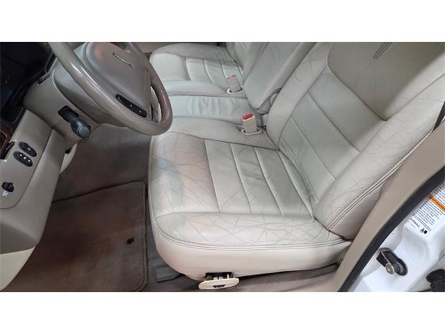 2001 Lincoln Town Car (CC-2108354) for sale in Mankato, Minnesota