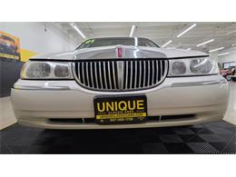 2001 Lincoln Town Car (CC-2108354) for sale in Mankato, Minnesota