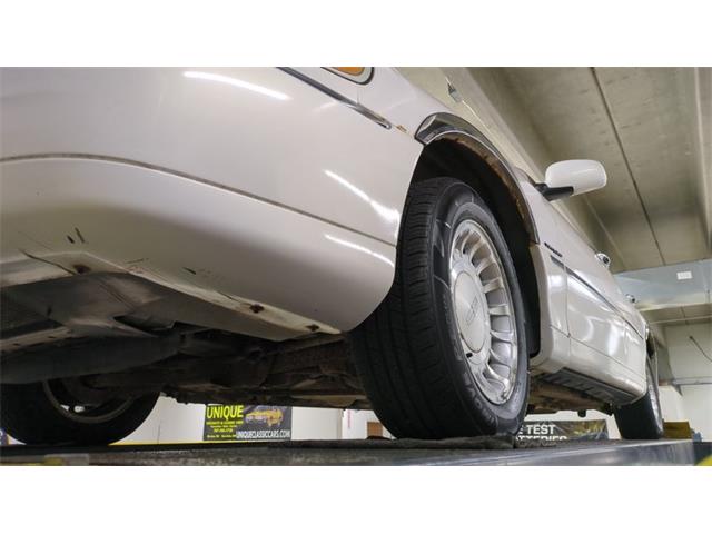 2001 Lincoln Town Car (CC-2108354) for sale in Mankato, Minnesota