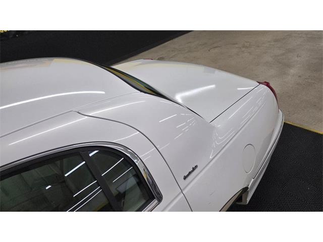 2001 Lincoln Town Car (CC-2108354) for sale in Mankato, Minnesota