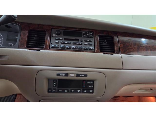 2001 Lincoln Town Car (CC-2108354) for sale in Mankato, Minnesota