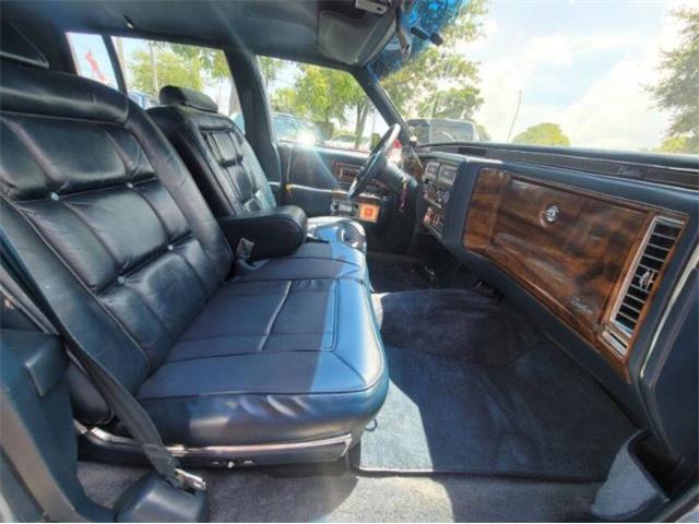 1986 Cadillac Fleetwood (CC-2108392) for sale in Cadillac, Michigan