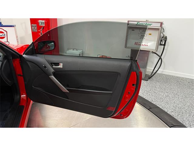 2010 Hyundai Genesis (CC-2108431) for sale in Pittsburgh, Pennsylvania