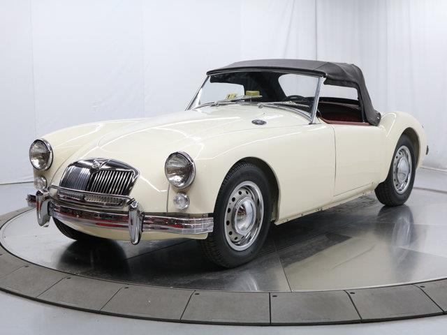 1961 MG MGB (CC-2108443) for sale in Christiansburg, Virginia