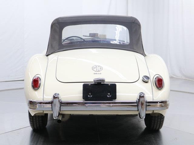 1961 MG MGB (CC-2108443) for sale in Christiansburg, Virginia
