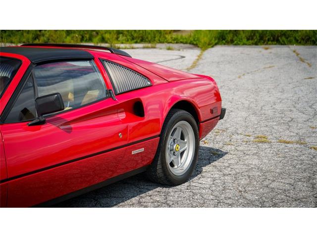 1985 Ferrari 308 GTS quattrovalvole (CC-2108445) for sale in Newport, Rhode Island