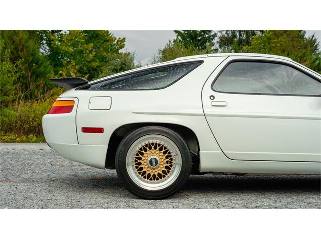 1989 Porsche 928 (CC-2108452) for sale in Newport, Rhode Island