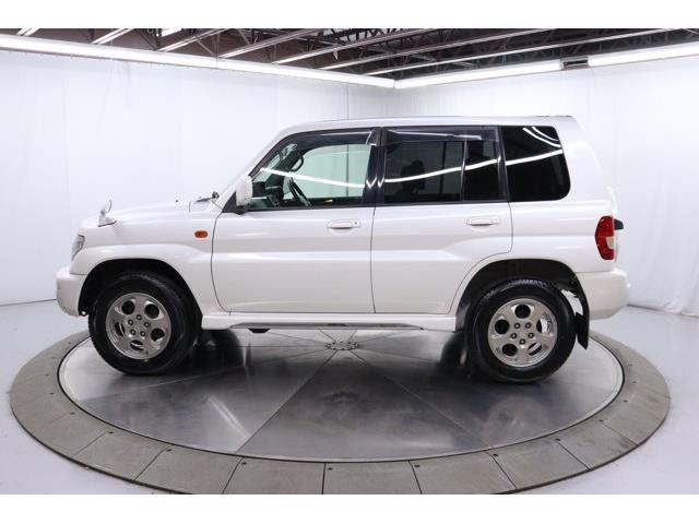 2000 Mitsubishi Pajero (CC-2108454) for sale in Christiansburg, Virginia