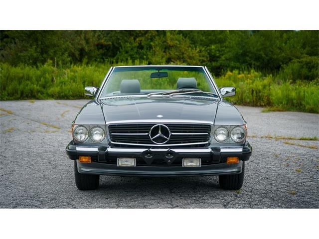 1987 Mercedes-Benz 560 (CC-2108458) for sale in Newport, Rhode Island