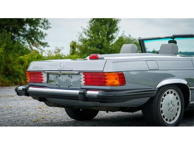 1987 Mercedes-Benz 560 (CC-2108458) for sale in Newport, Rhode Island