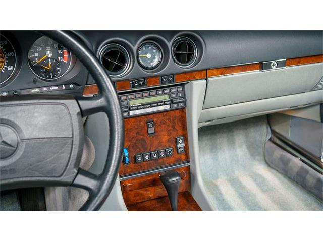 1987 Mercedes-Benz 560 (CC-2108458) for sale in Newport, Rhode Island