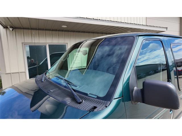 2001 Ford E-Series (CC-2108537) for sale in Sioux Falls, South Dakota